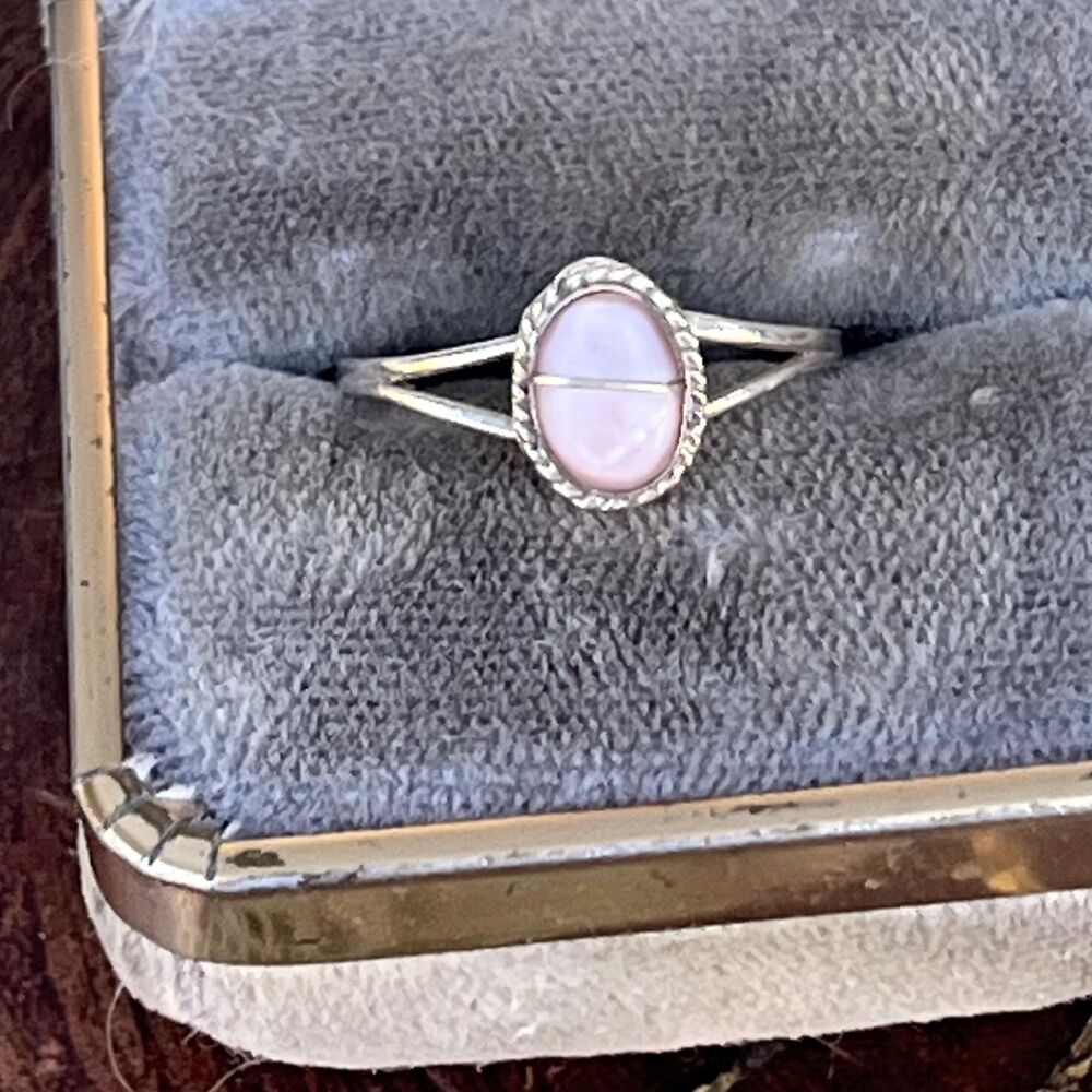 Vintage Pink Mother of Pearl Ring Size 7 1/3 Sterling Silver Jewelry